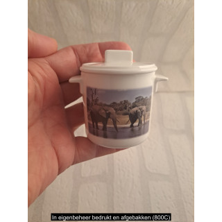 Suikerpotje van porselein met twee olifanten B7xH8cm