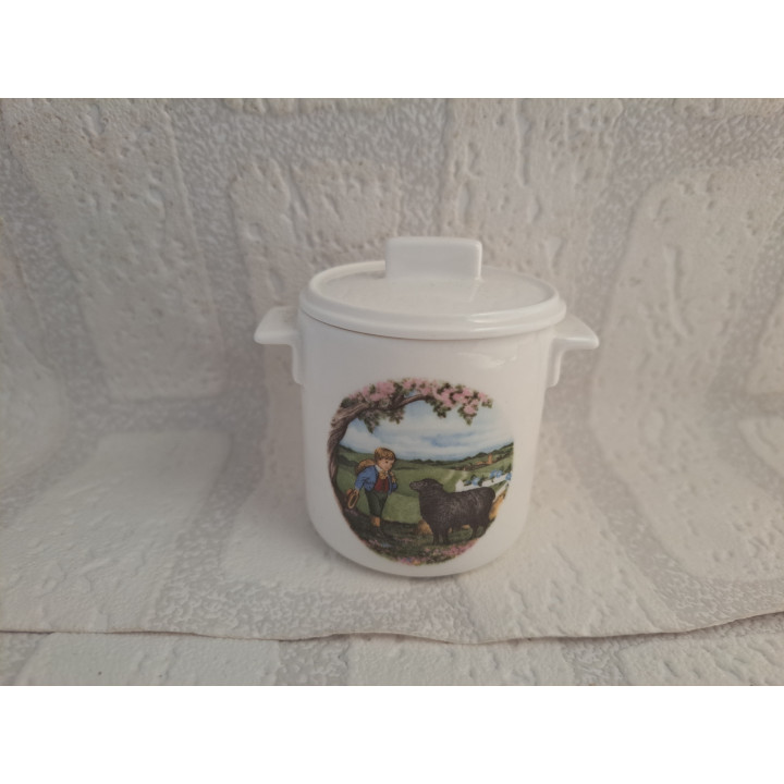 Suikerpotje van porselein met jongetje en schaap B7xH8cm - handgemaakt