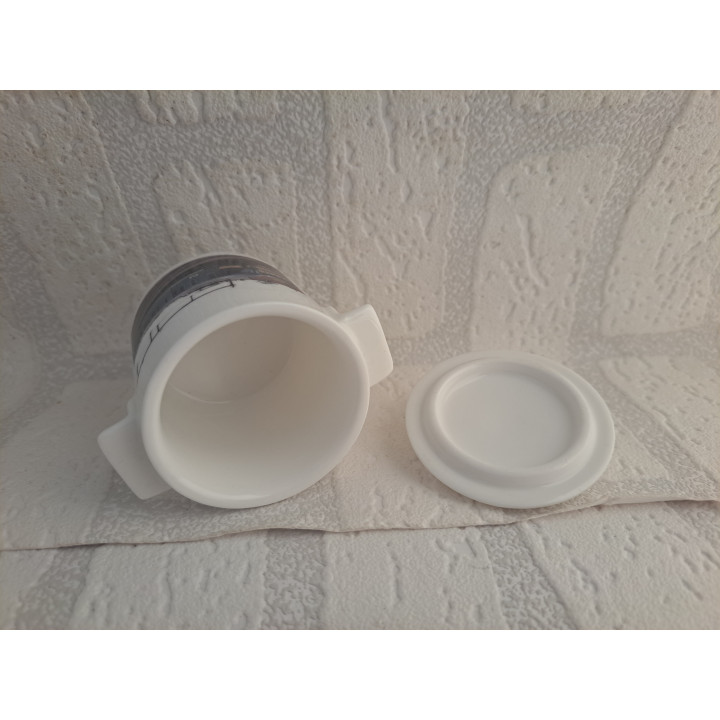 Suikerpotje met een Nederlandse trein, porselein D7xH8cm - handgemaakt