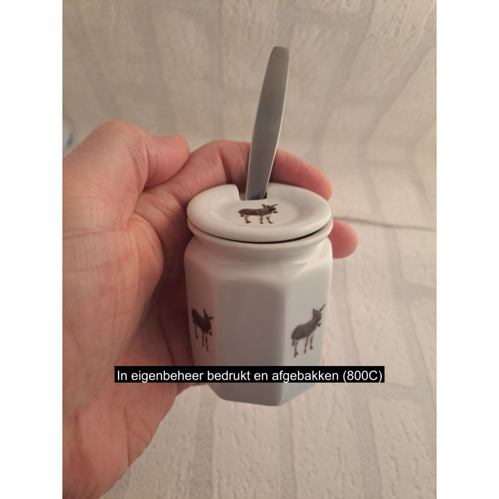 Suikerpot van porselein met metaal lepel met ezels