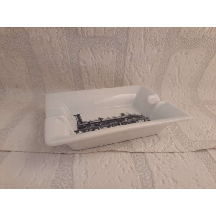 Asbak Crampton express stoomtrein, porselein 12x8.5x2.5cm - handgemaakt