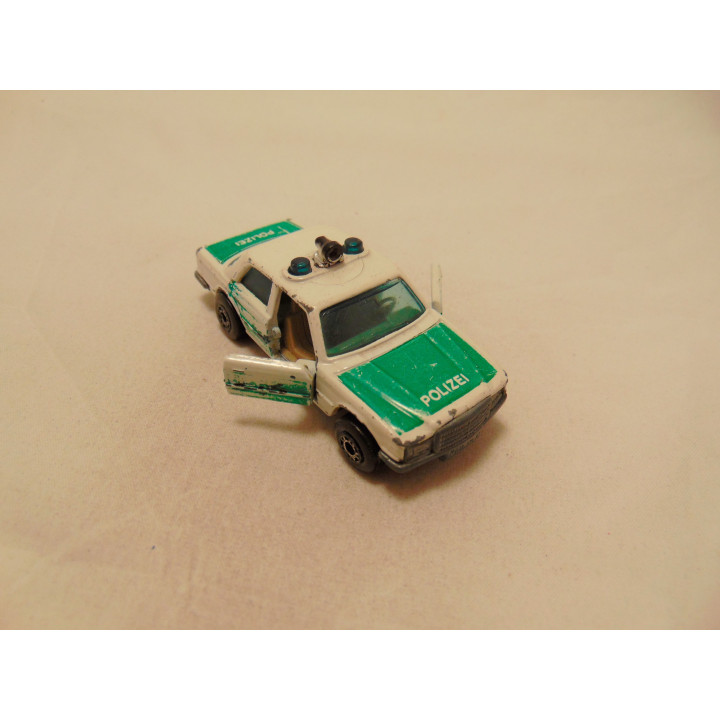 Mercedes 450 SEL Polizei 1:68 Matchbox MB56 - modelauto