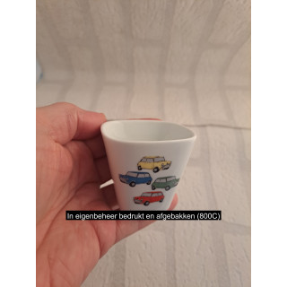 Bloempotje van porselein met verschillende kleuren Mini Cooper tekening