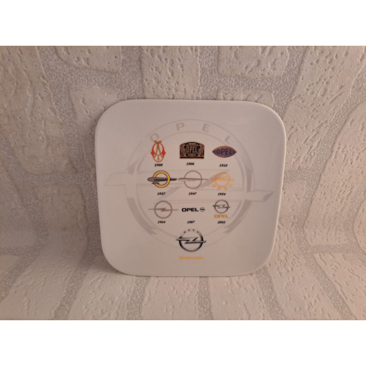 Ontbijtbord met historische Opel Logos, porslein 15x15x15cm - handgemaakt