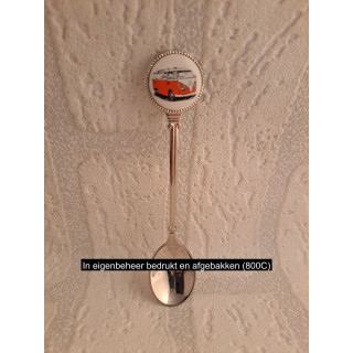 Theelepeltje met oranje Volkswagen bus, porselein en metaal