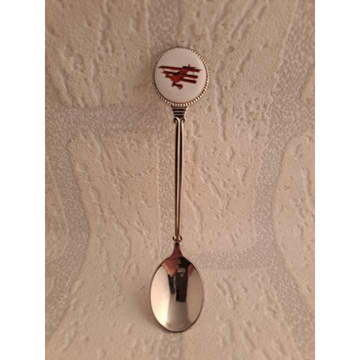 Metaal thee-koffie lepeltje Fokker DR1 Rode baron op het porselein rondje  - Verzamelobject