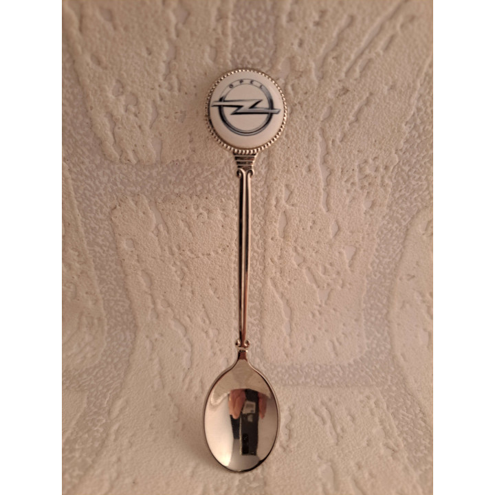 Metaal thee-koffie lepeltje Opel logo-embleem op het porselein rondje  - Verzamelobject