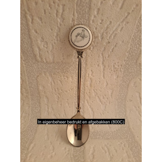 Metaal theelepeltje sterrenbeeld maagd op porselein rondje