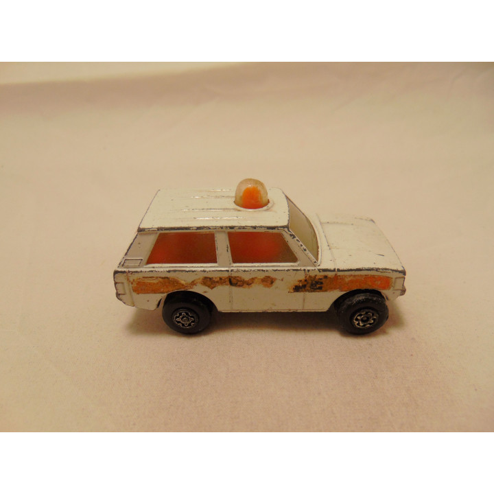 Range Rover 1975 politie Matchbox wit