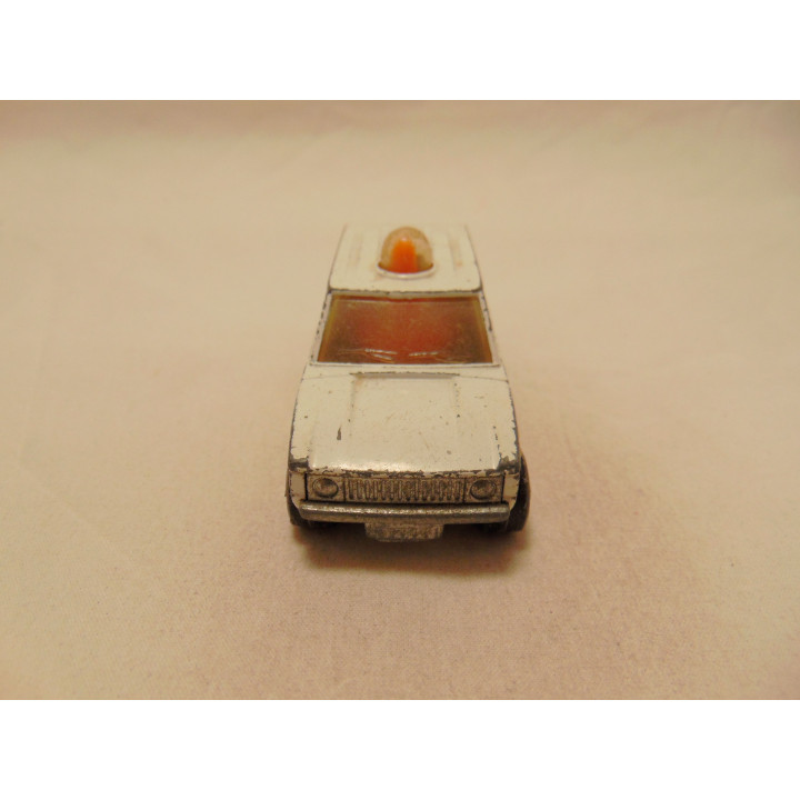 Range Rover 1975 politie Matchbox wit