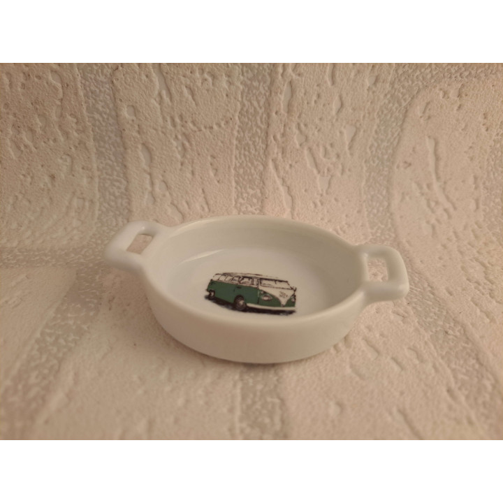 Amuseschaaltje met groen Volkswagen bus, porselein 8.5x6x2cm- handgemaakt