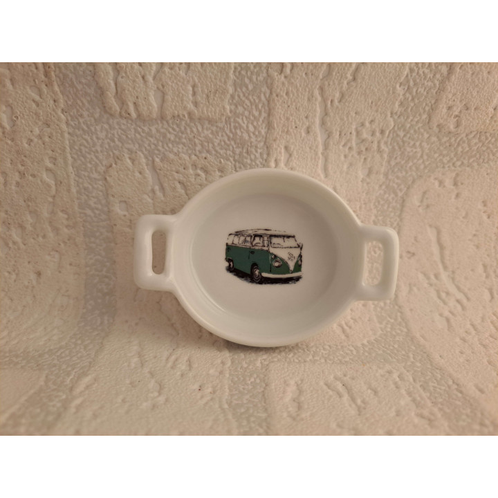 Amuseschaaltje met groen Volkswagen bus, porselein 8.5x6x2cm- handgemaakt