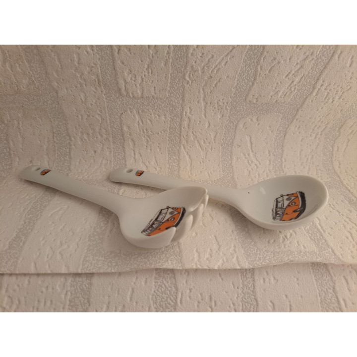 Lepels van porselein voor salade met Volkswagen combi bus tekening - handgemaakt