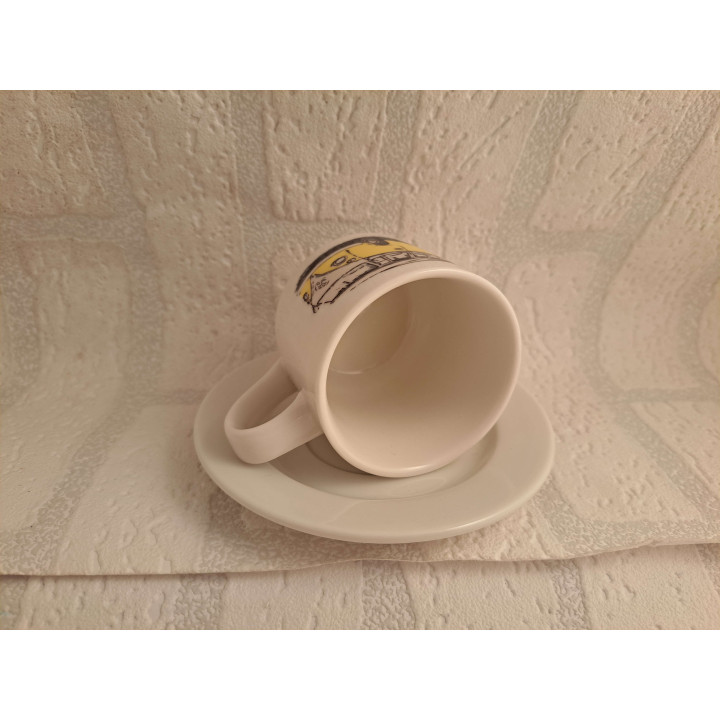 Kop en schotel met gele Volkswagen bus, porselein D7xH7cm - handgemaakt