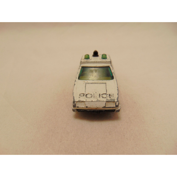 Rover 3500 politie 1:64 Matchbox police wit