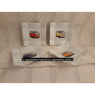 Schaaltjes met kleuren Volkswagen bus, porselein 8x8x1.5cm