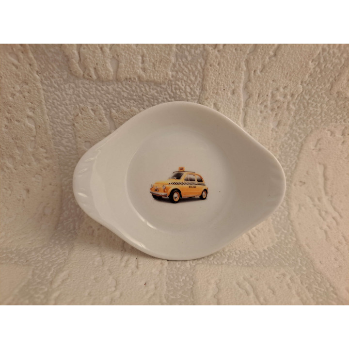 Amuseschaaltje van porselein Fiat 500 Taxi 9x7x2cm - handgemaakt