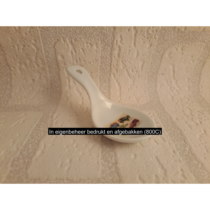 Lepel schaaltje van porselein Land Rover Defender 10x5x5cm