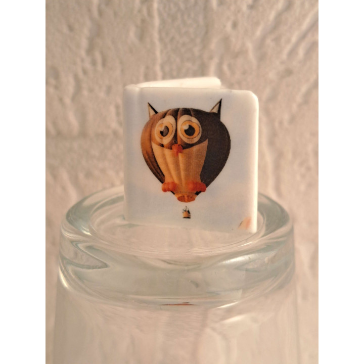 Boekje met Uil luchtballon, porselein 2.5x2.5x2.5cm - handgemaakt