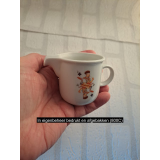 Melkkan met Oekraïne speelkaart Klaveren Boer tekening