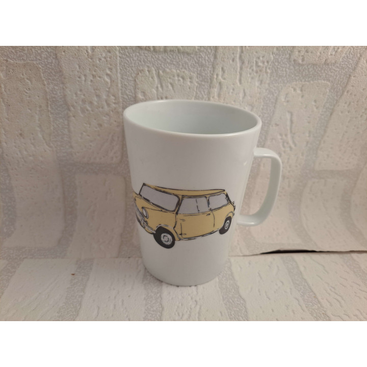 Porselein mok beker met gele kleur Mini Cooper tekening - handgemaakt