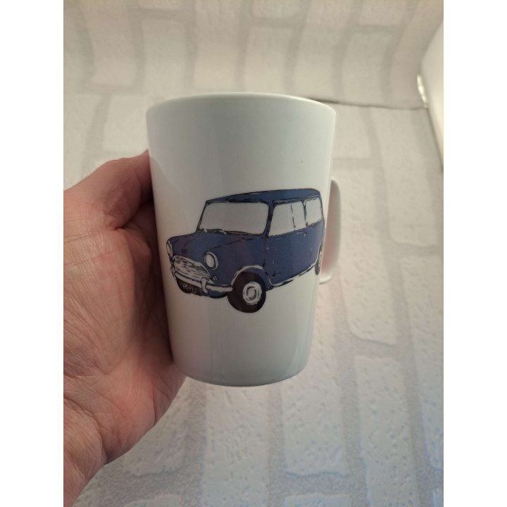 Porselein mok beker met blauwe kleur Mini Cooper tekening - handgemaakt