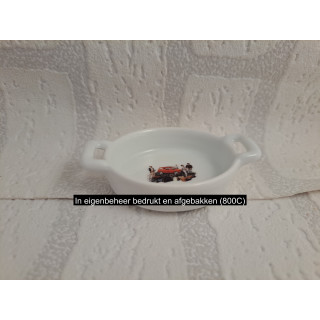 Amuseschaaltje van porselein met een Fiat 500 Giardiniera tekening
