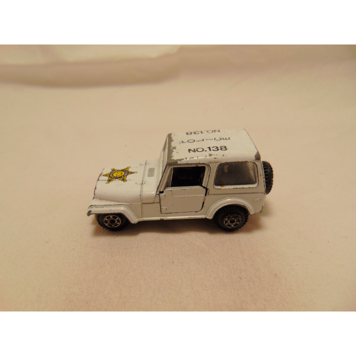 Jeep CJ7 Renegade SUV 1977 Politie 1:64 wit