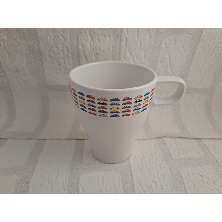 Beker met verschillende kleuren tekening Volkswagen kevers rondom - handgemaakt