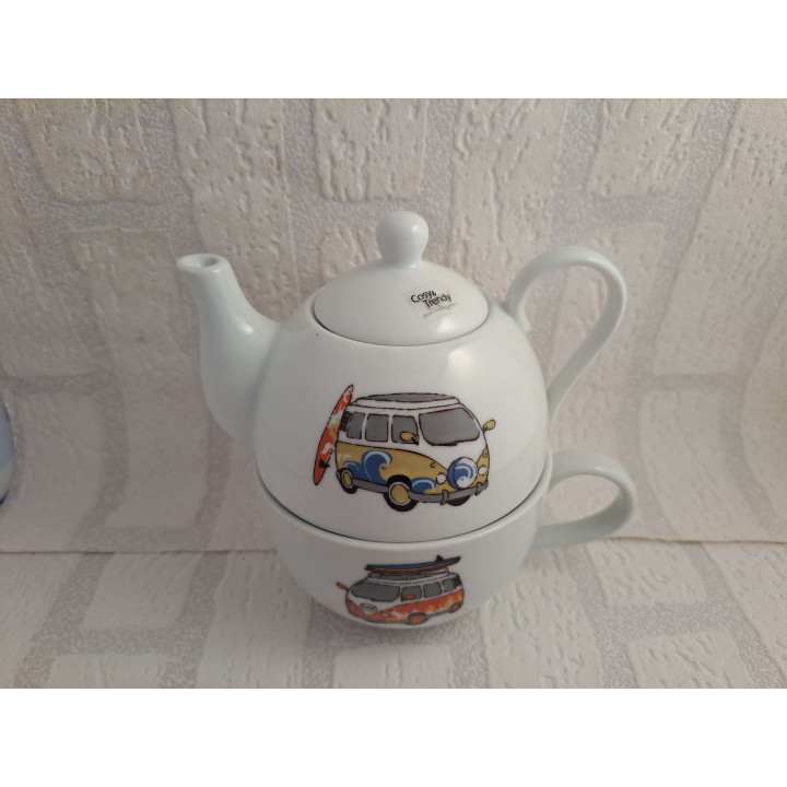 Theepot van porselein met theekop met Volkswagens bus - handgemaakt