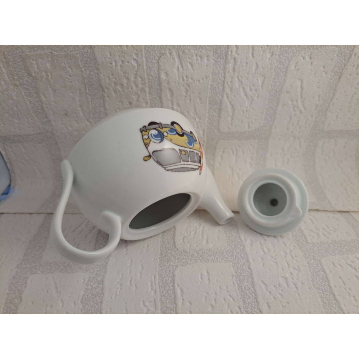 Theepot van porselein met theekop met Volkswagens bus - handgemaakt
