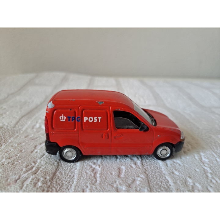Renault Kangoo TPG post 1:43 Solido rood (3) - modelauto