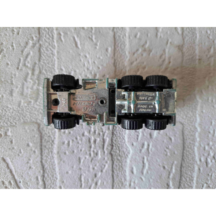 Peterbilt 359 tankwagen AMOCO 1:80 Matchbox MB100 - modelauto