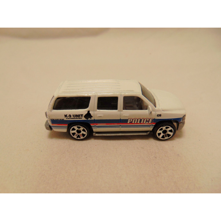 Chevrolet Suburban politie police K9 unit 1:76 Matchbox wit