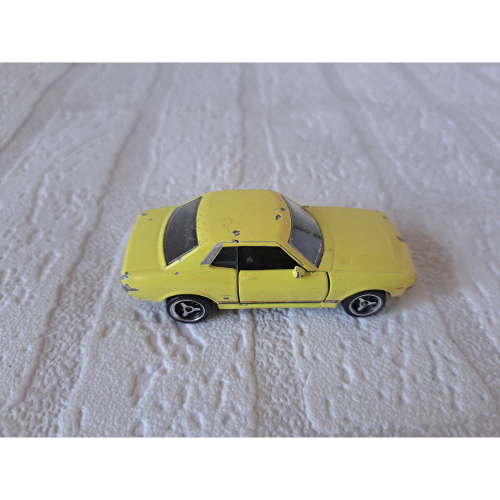 Toyota 4 Runner moto racing team 1:58 Majorette 276 creme - modelauto