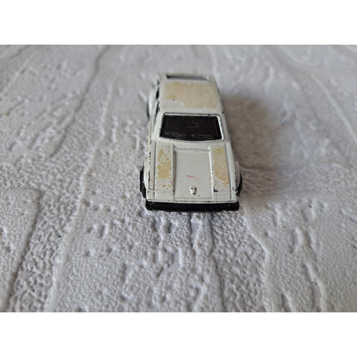 Rover 2600 1:64 Giodi - modelauto
