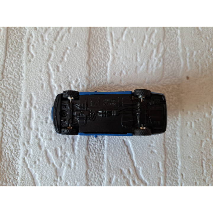 Bmw 325i Touring station Cararama-Hongwell 1:72 - modelauto