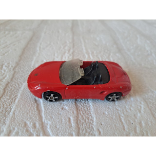 Porsche Boxster 1:64 Maisto rood