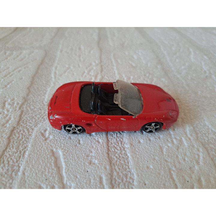 Porsche Boxster 1:64 Maisto rood - modelauto