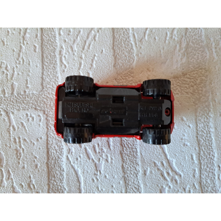 Jeep Cherokee SJ 1978 Off Road 1:64 Majorette 236 - modelauto