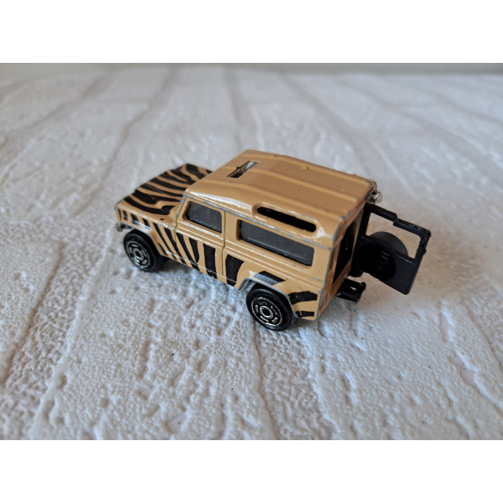 Land Rover 90 Raid Safari 1:60 Majorette 266 - modelauto