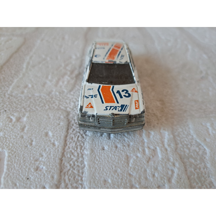 Mercedes 300 TE 1:63 Majorette 250 - modelauto
