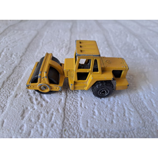 Wals met rol Majorette 226 7.5x3x3.5cm donkergeel