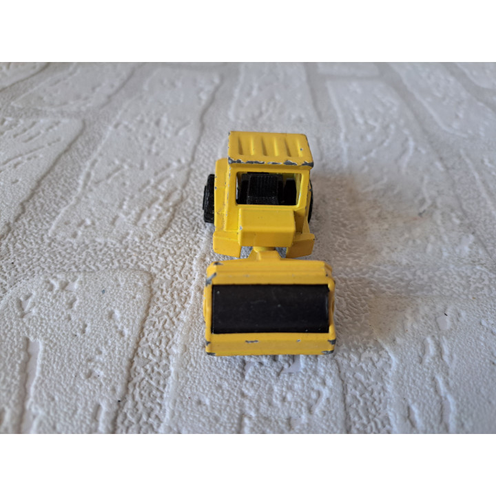 Wals met rol Majorette 226 7.5x3x3.5cm lichtgeel - modelauto