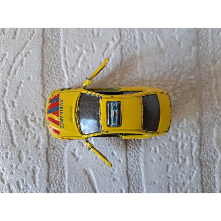 BMW M3 Nederlandse ambulance 1:59 Majorette
