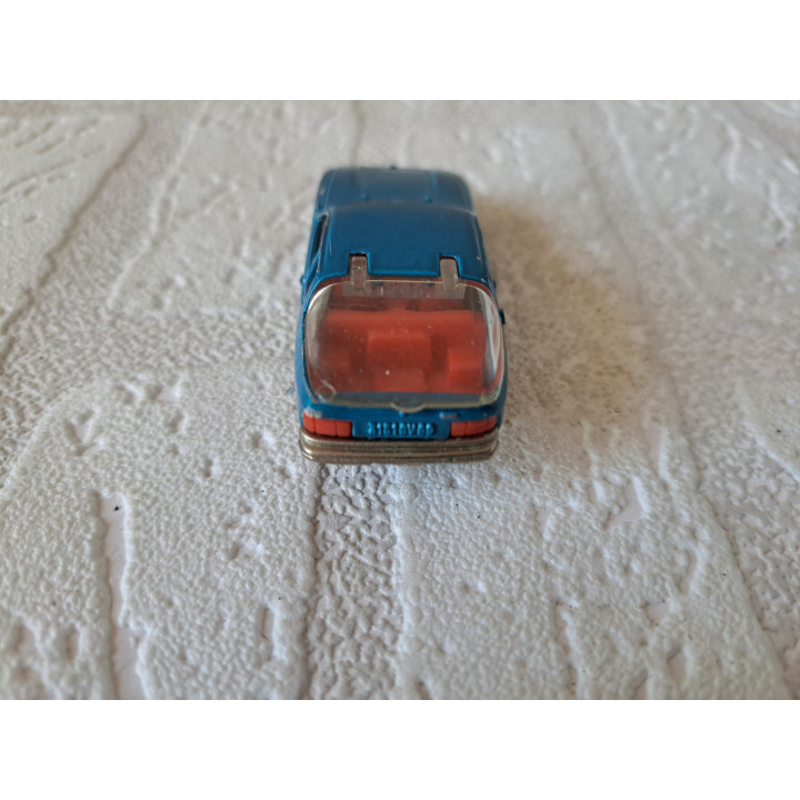 Porsche 924 1:60 Majorette 247 blauw - modelauto