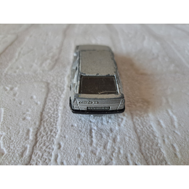 Citroen XM Model Car 1:61 Diecast Collectible Majorette