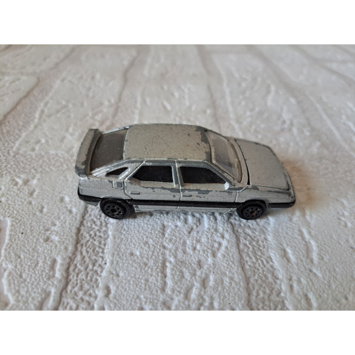 Citroen XM Modelauto 1:61 Verzamelobject Majorette