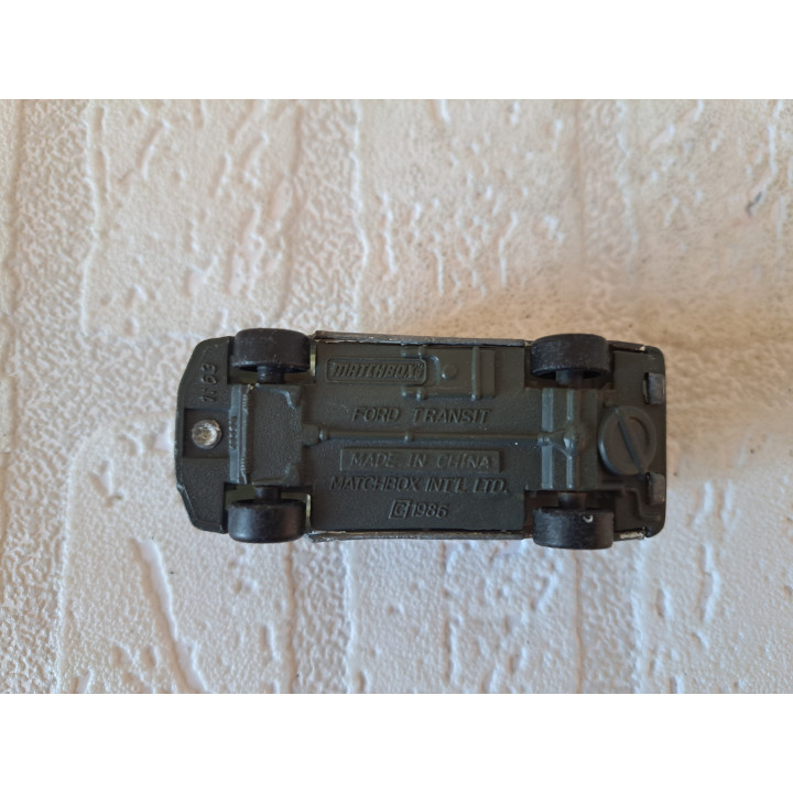 Ford Transit 1:63 Matchbox - modelauto
