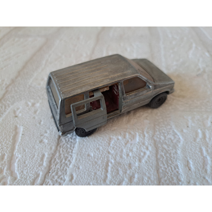 Dodge Caravan 1984 1:60 Matchbox Verf verwijderd - modelauto